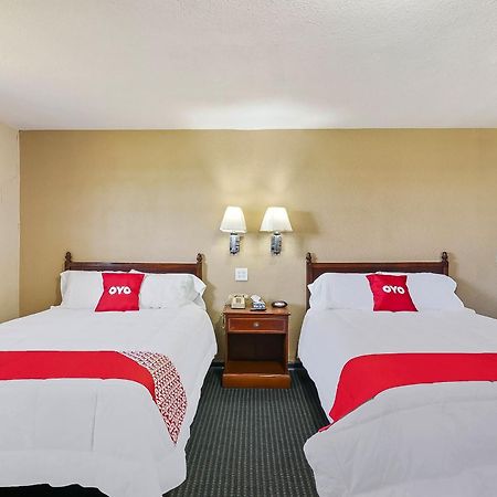 Oyo Hotel Luling Tx Downtown I-10/Us-90 ภายนอก รูปภาพ