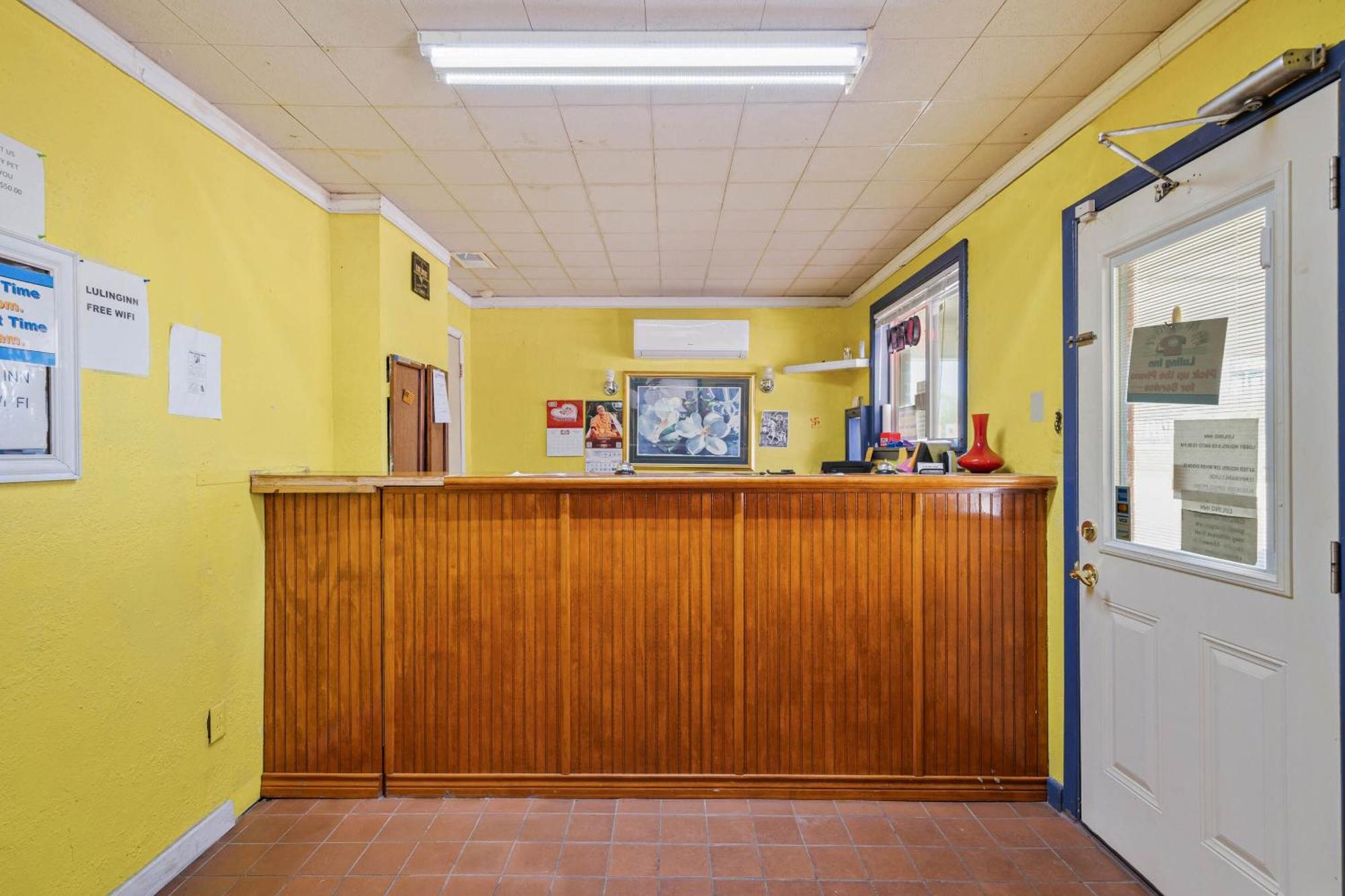 Oyo Hotel Luling Tx Downtown I-10/Us-90 ภายนอก รูปภาพ