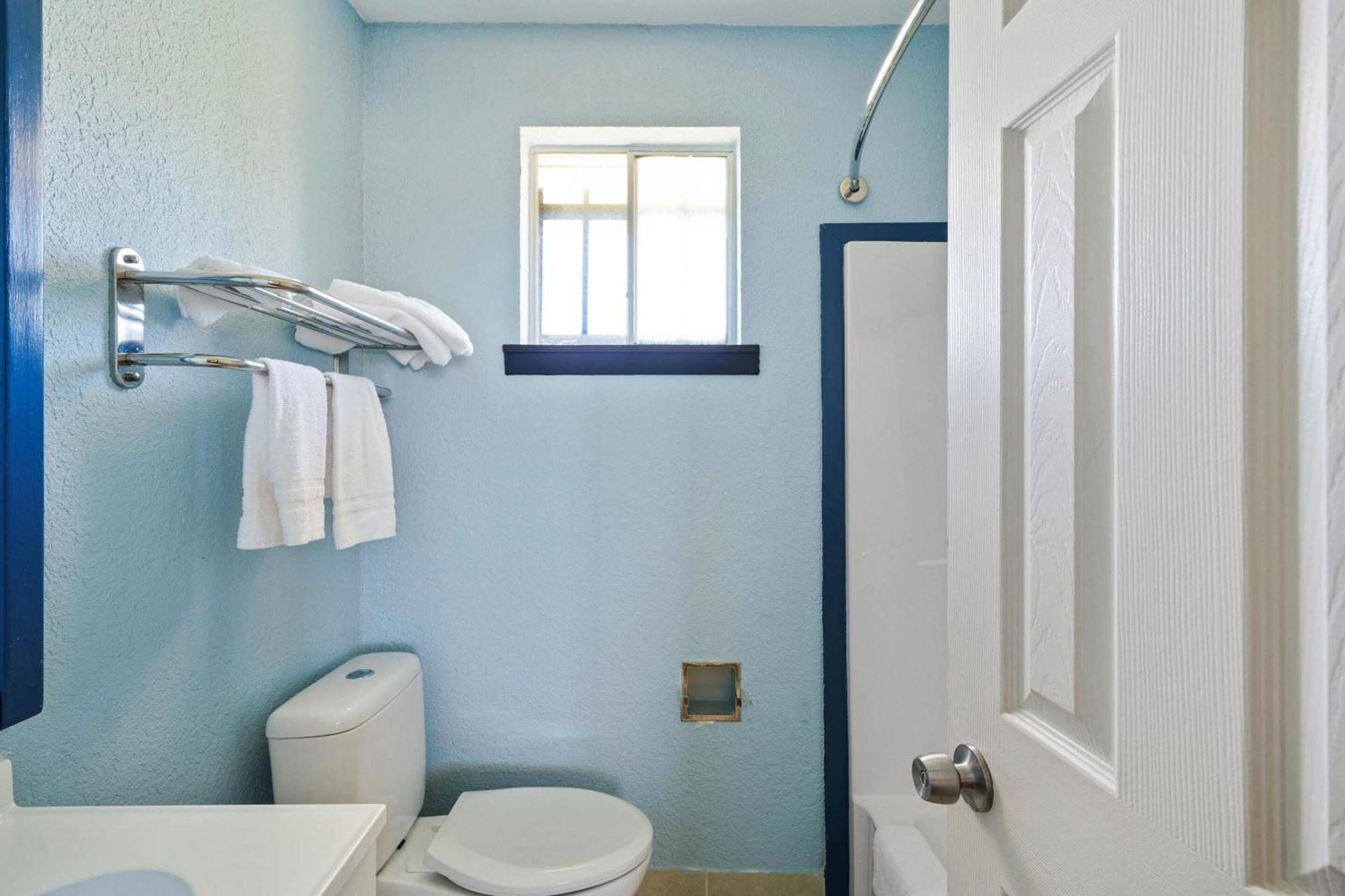 Oyo Hotel Luling Tx Downtown I-10/Us-90 ภายนอก รูปภาพ