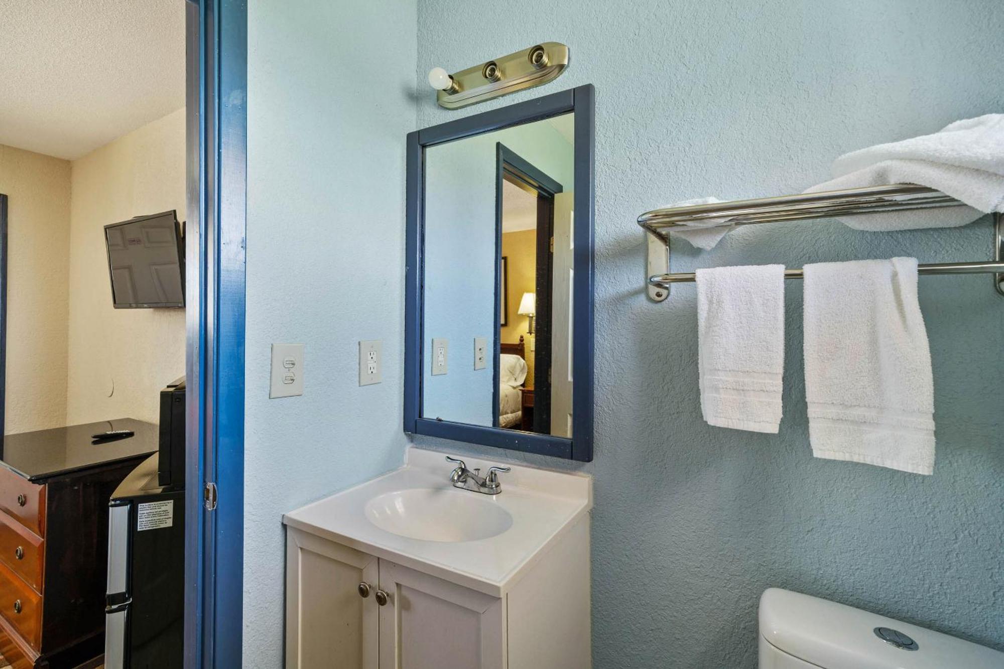 Oyo Hotel Luling Tx Downtown I-10/Us-90 ภายนอก รูปภาพ