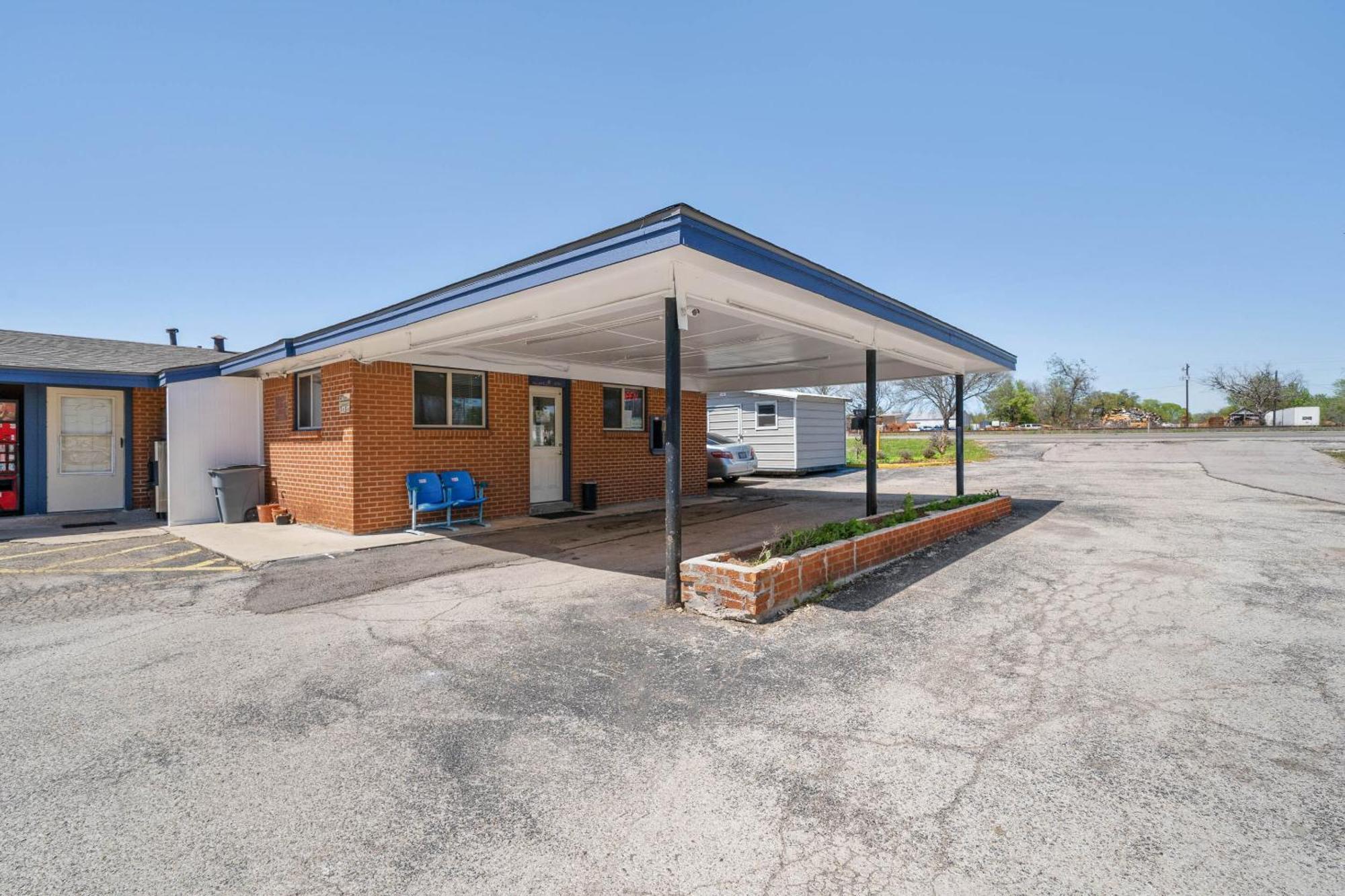 Oyo Hotel Luling Tx Downtown I-10/Us-90 ภายนอก รูปภาพ