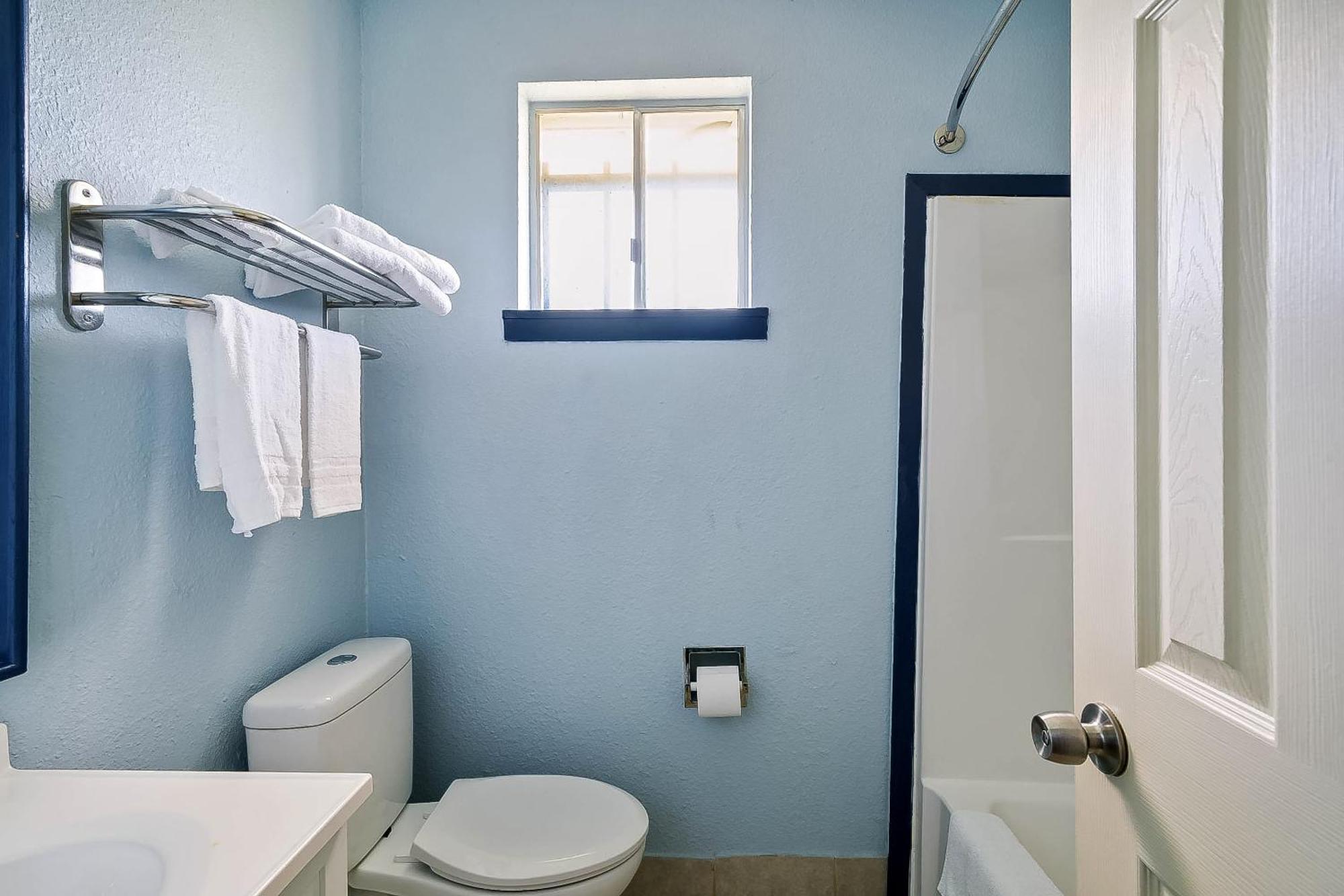Oyo Hotel Luling Tx Downtown I-10/Us-90 ภายนอก รูปภาพ