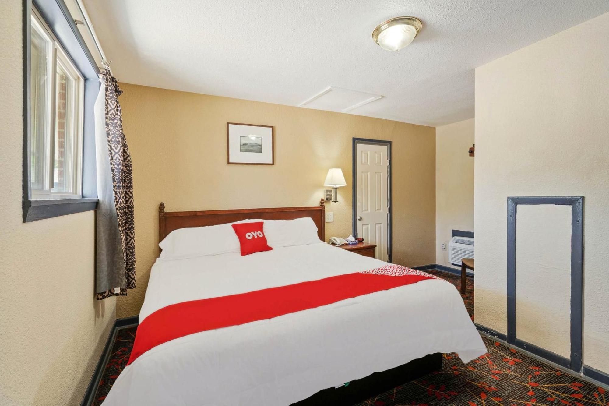 Oyo Hotel Luling Tx Downtown I-10/Us-90 ภายนอก รูปภาพ